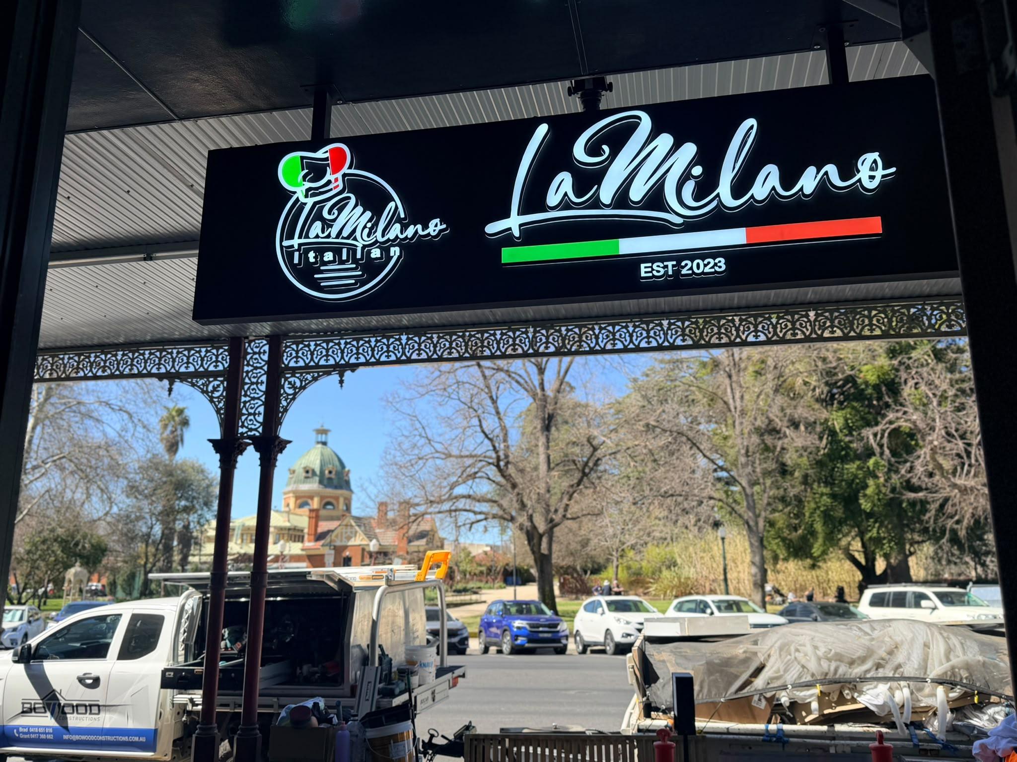 La Milano Bathurst