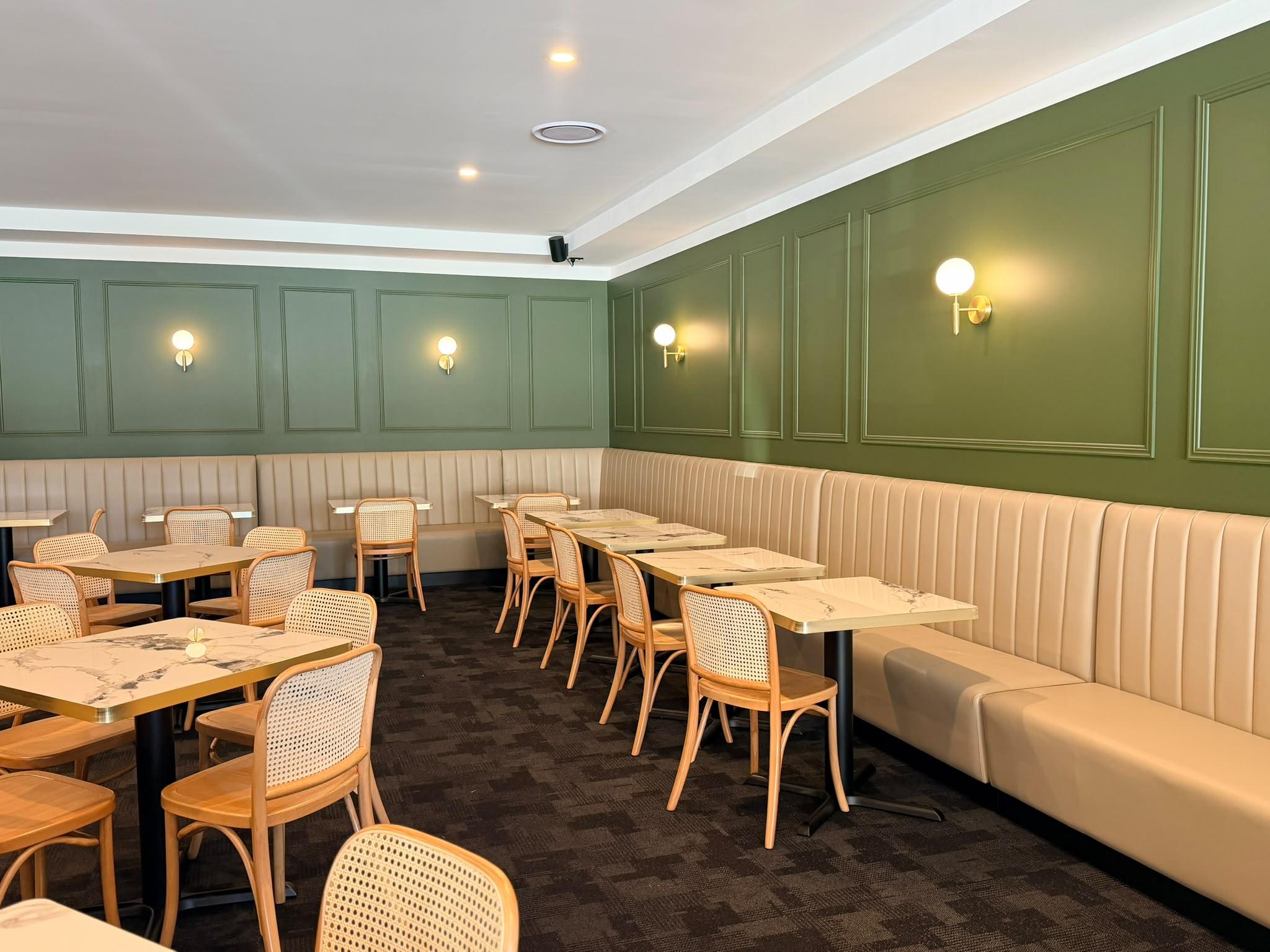 La Milano Bathurst interior